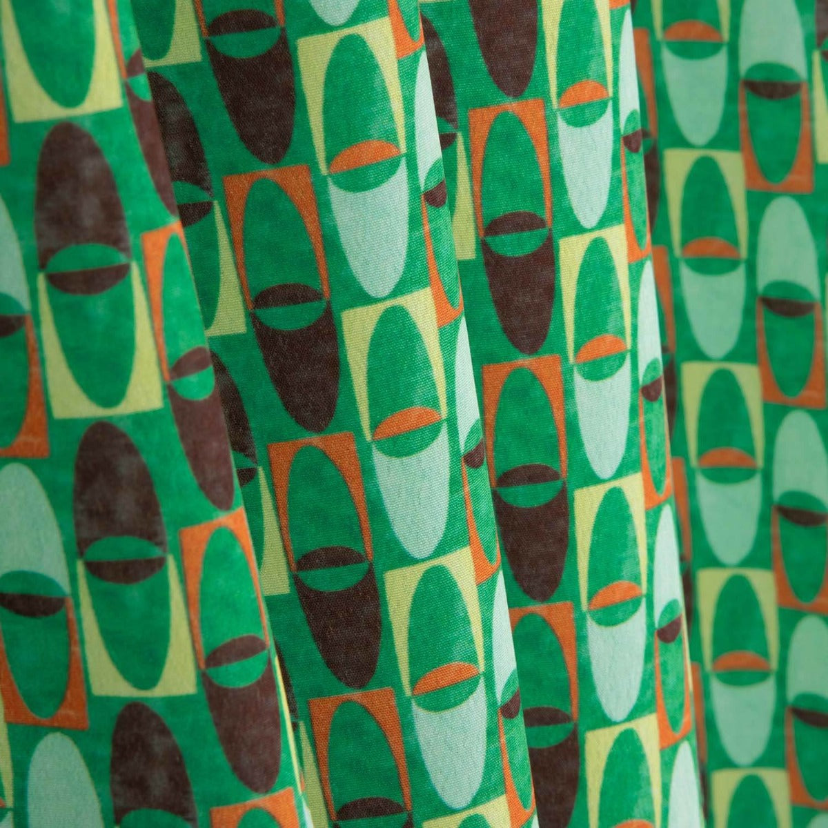 Crepe Leve Estampado Retro Verde Menta - Ribes y Casals