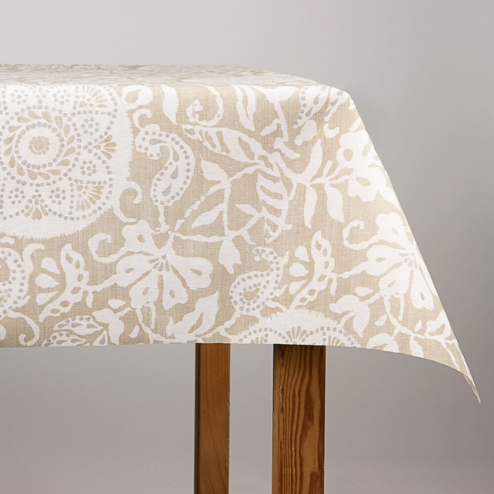 Toalha de Mesa Resinada Anti-Manchas Floral Areia - Ribes y Casals
