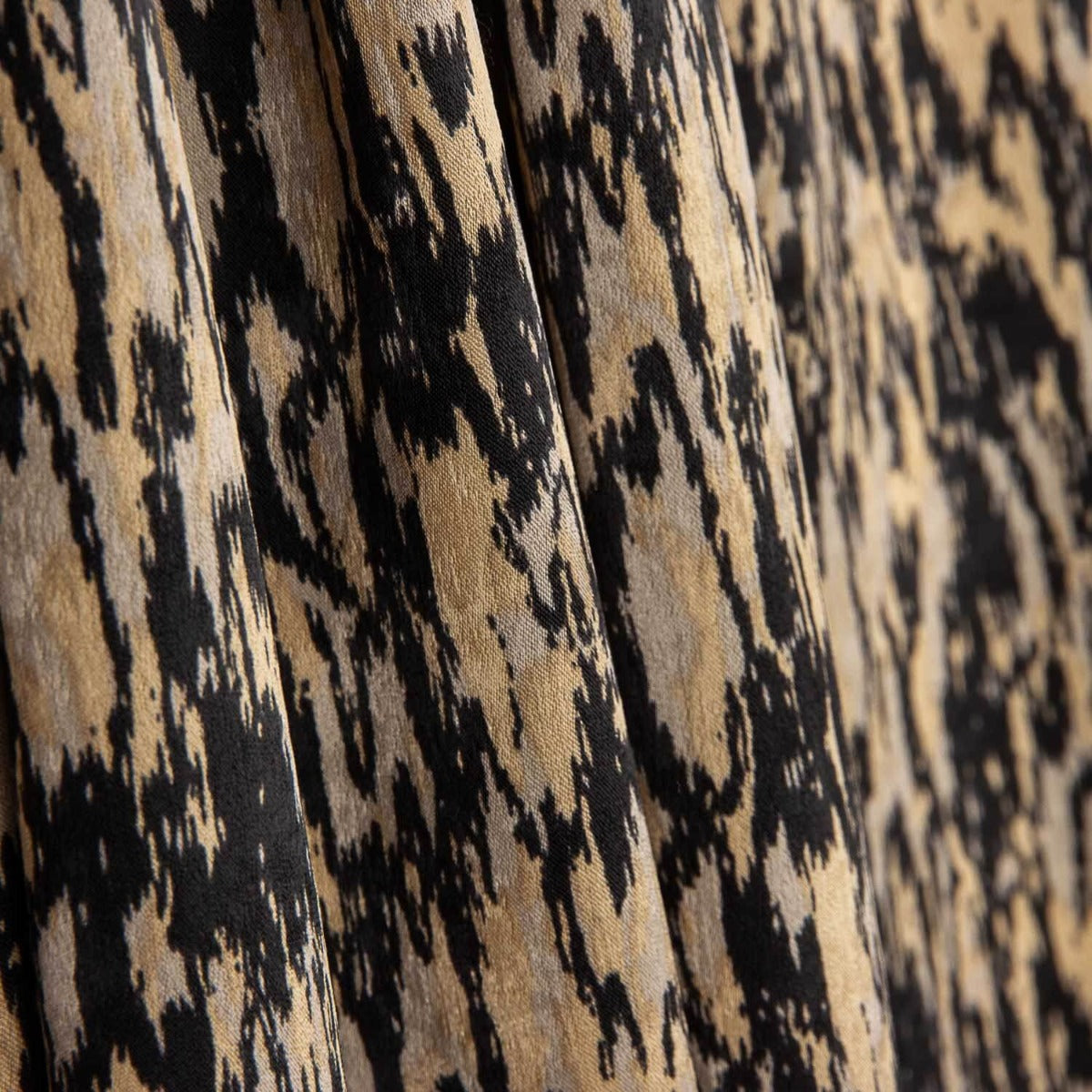 Cetim Poliéster Veludo Animal - Ribes y Casals