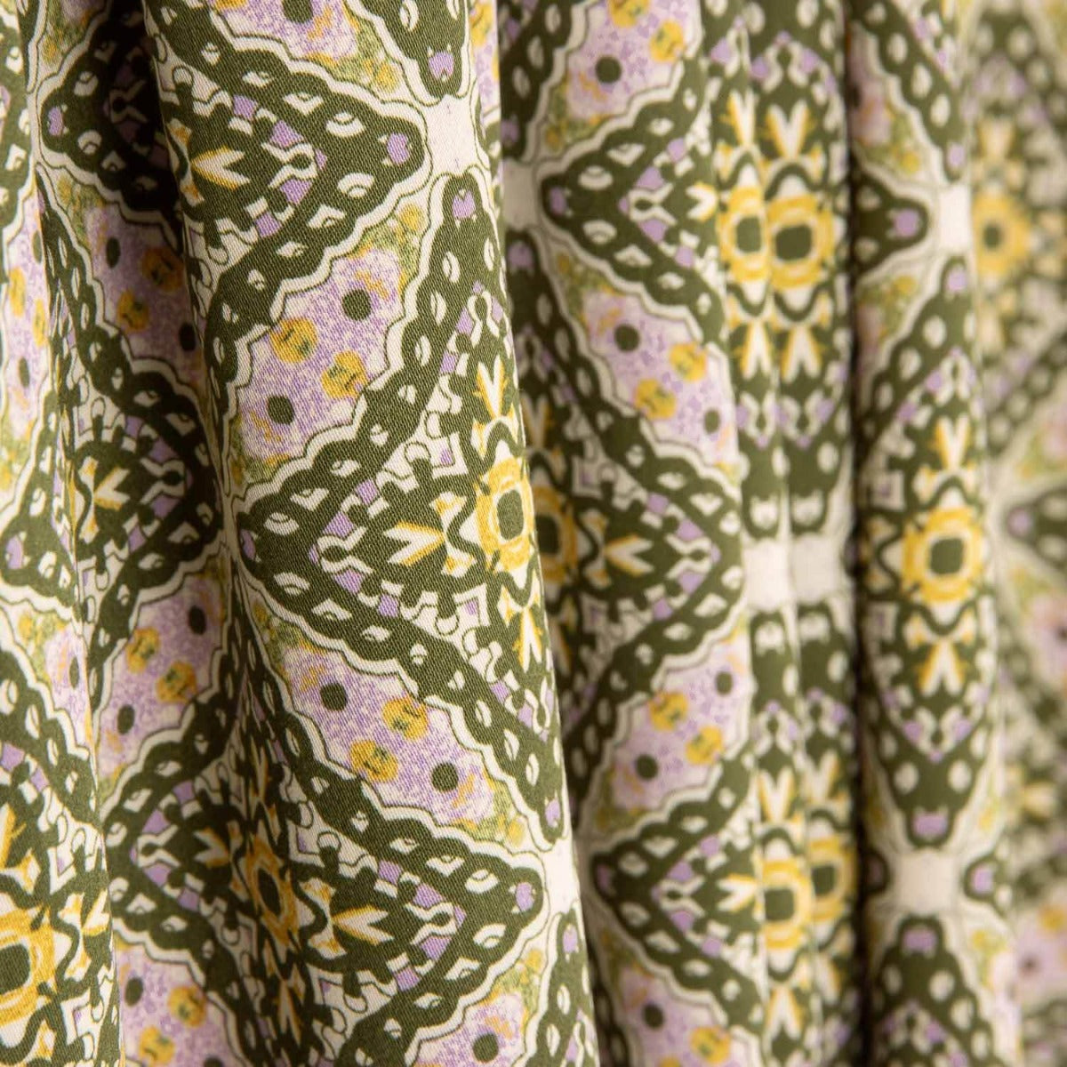 Viscose Tile Garden Olive - Ribes y Casals