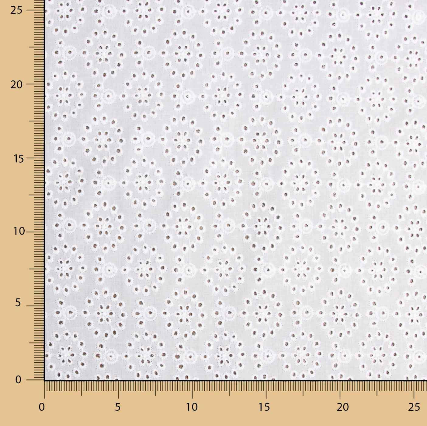 Bordado suíço flor mandala branco natural - Ribes y Casals