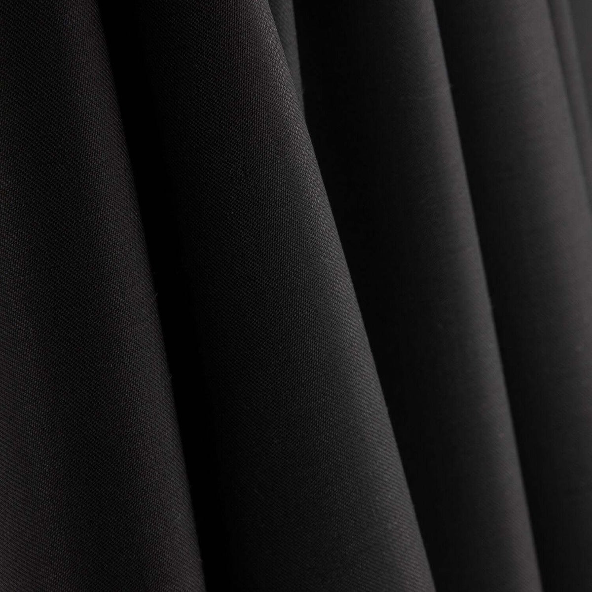 Plana Fina Satinada Negra - Ribes y Casals