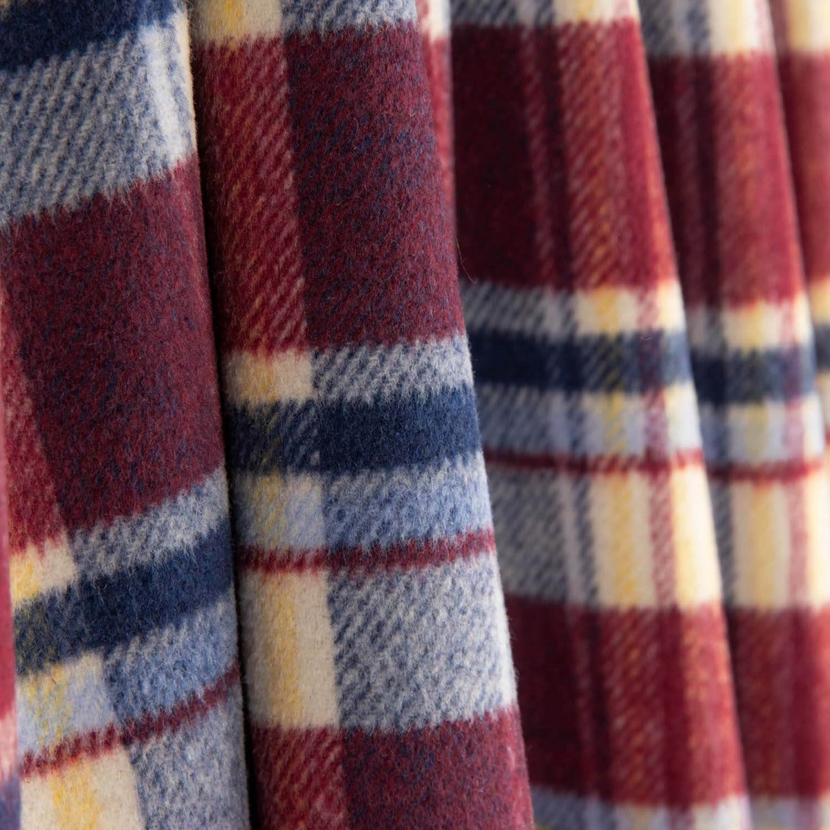 Mouflon Xadrez Bordô, Azul e Branco - Ribes y Casals