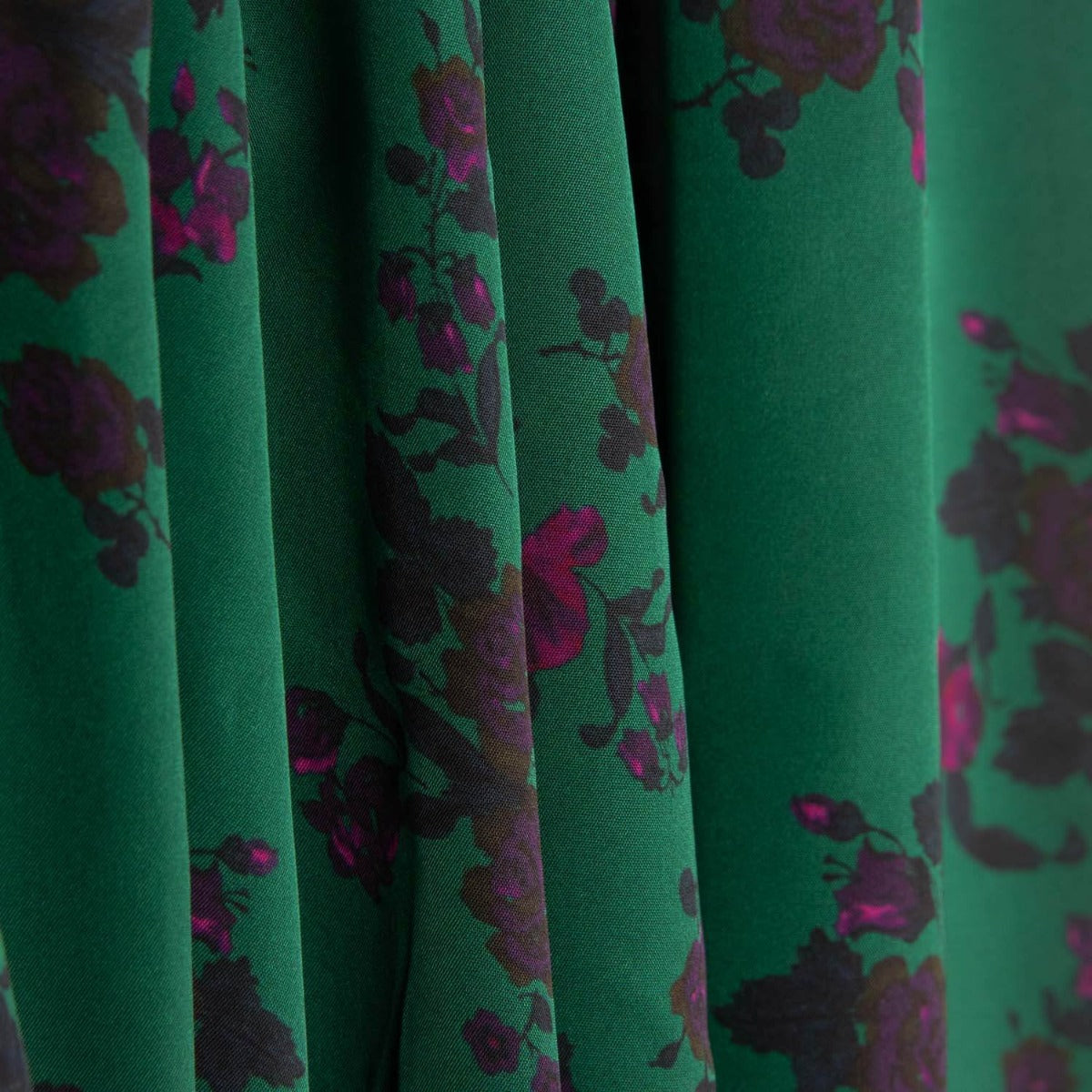 Voile Viscose Rose Cascade Green - Ribes y Casals