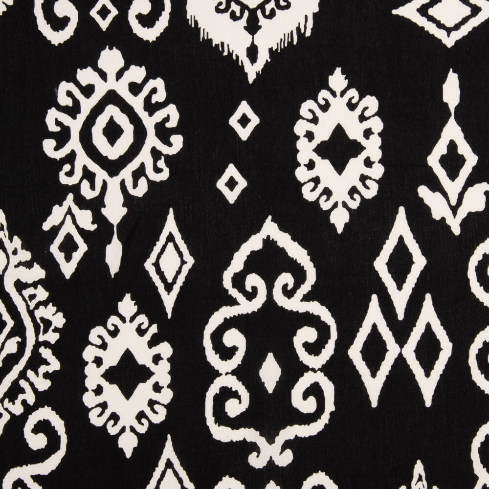 Bambula de viscose estampada com padrão étnico monocromático - Ribes y Casals