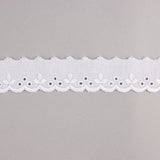 Fita de batista bordada branca, modelo 29019 – 30 mm - Ribes y Casals