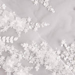 Vestido de Noiva em Tule Branco com Lantejoulas e Flores 3D Elegance - Ribes y Casals