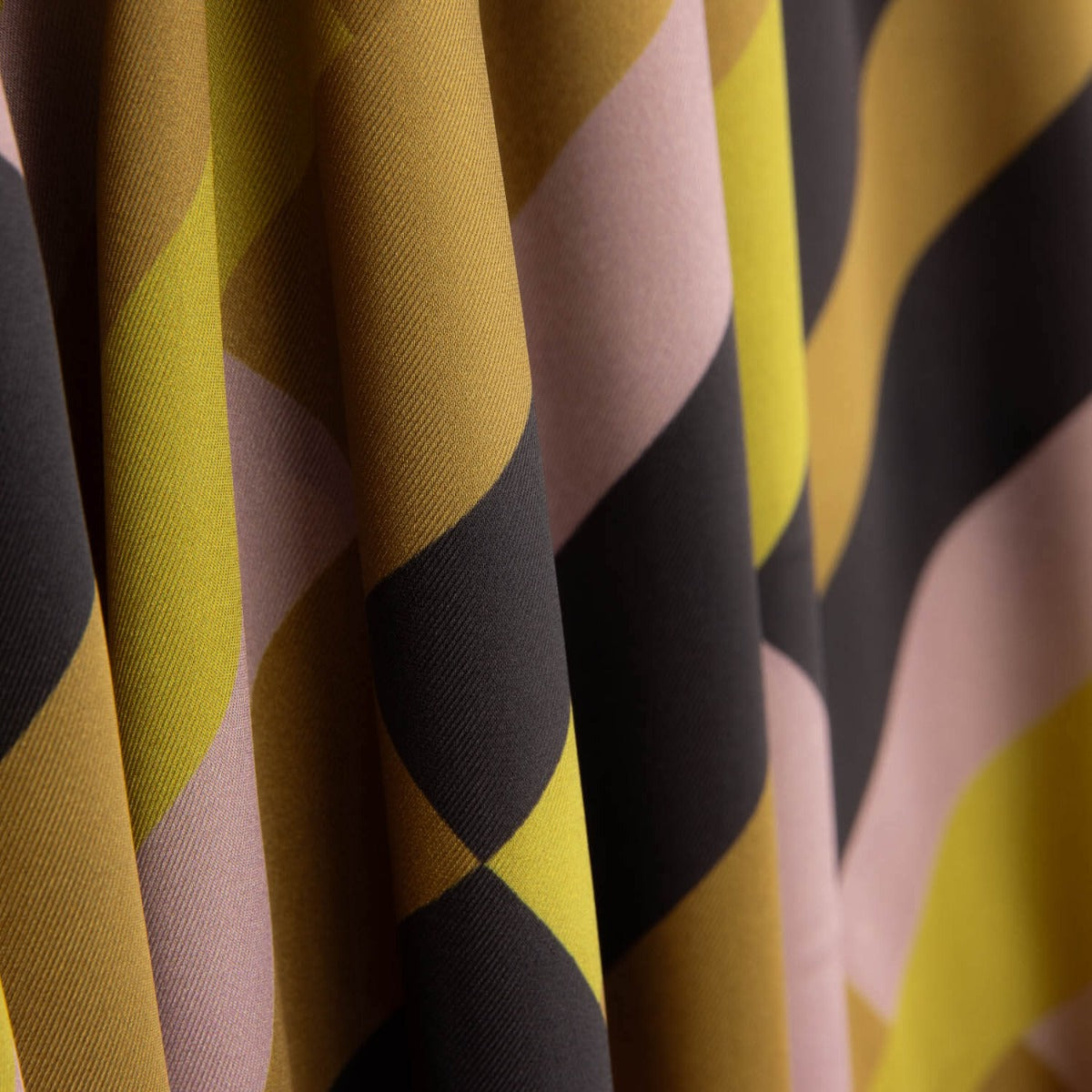 Satén Poliéster Bloques Retro - Ribes y Casals