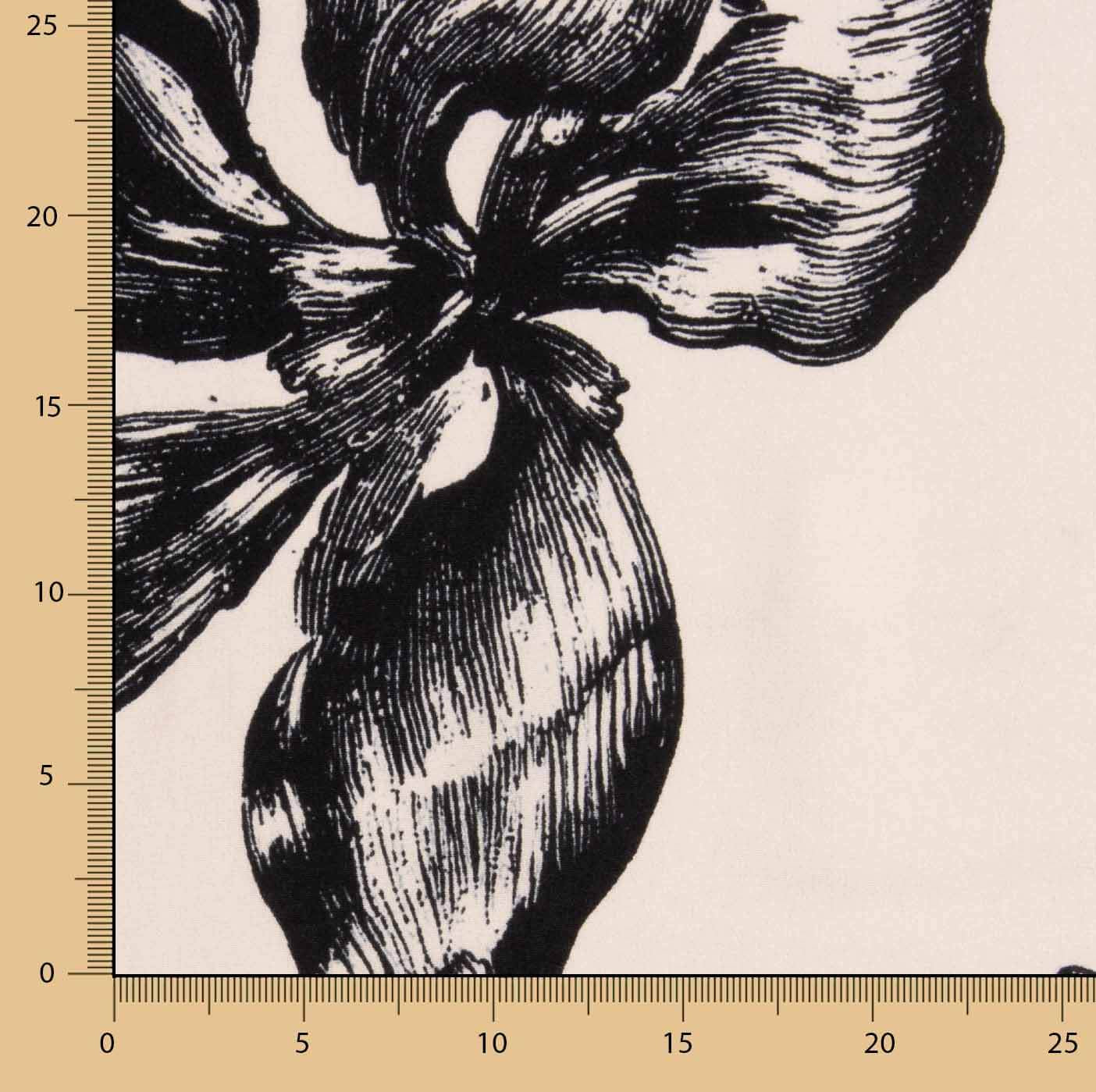 Bambula em crepe estampado Maxiflor Sketch - Ribes y Casals