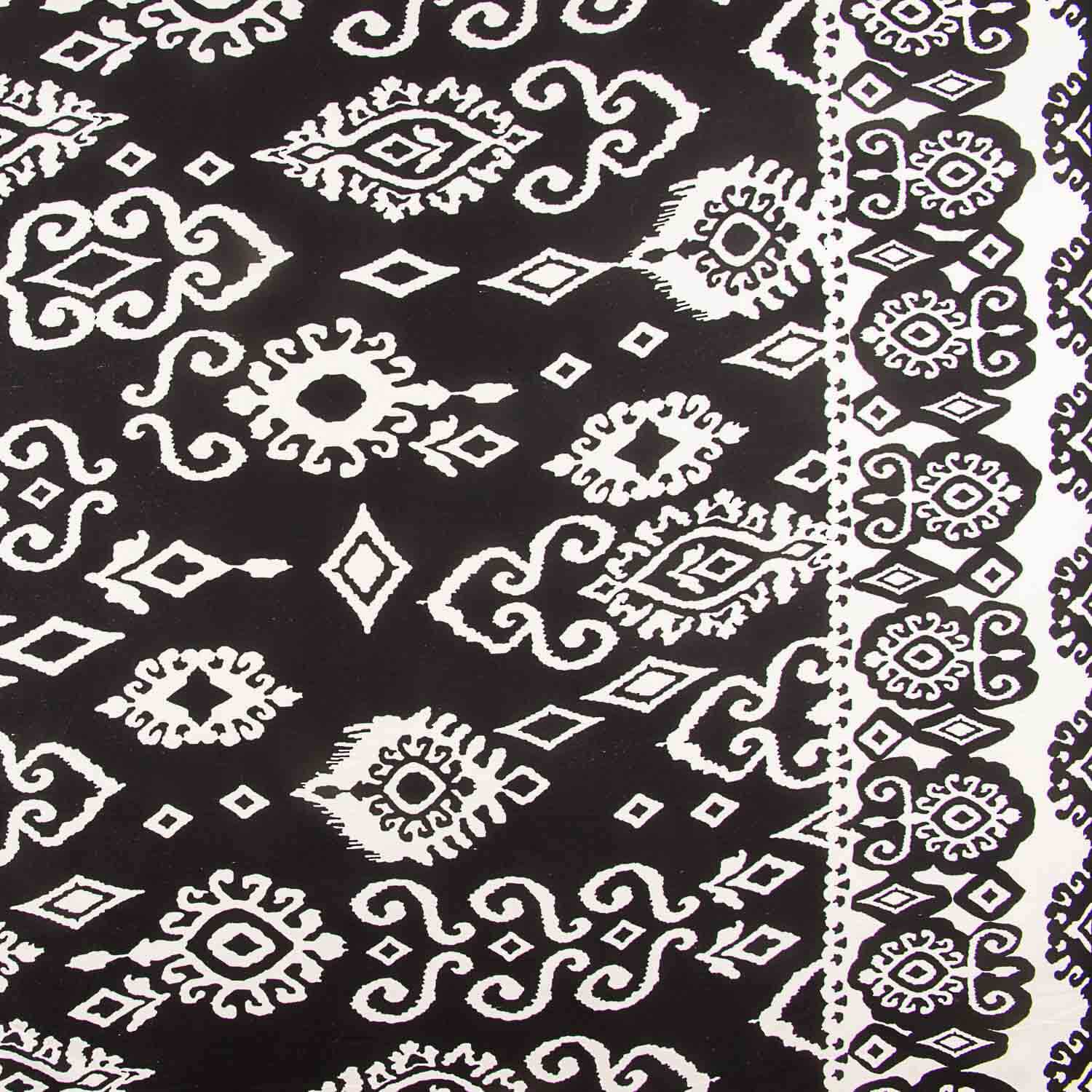 Retalho de viscose com estampado étnico e borda preta - Várias medidas x largura de 140 cm - Ribes y Casals