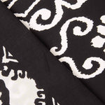 Retalho de viscose com estampado étnico e borda preta - Várias medidas x largura de 140 cm - Ribes y Casals
