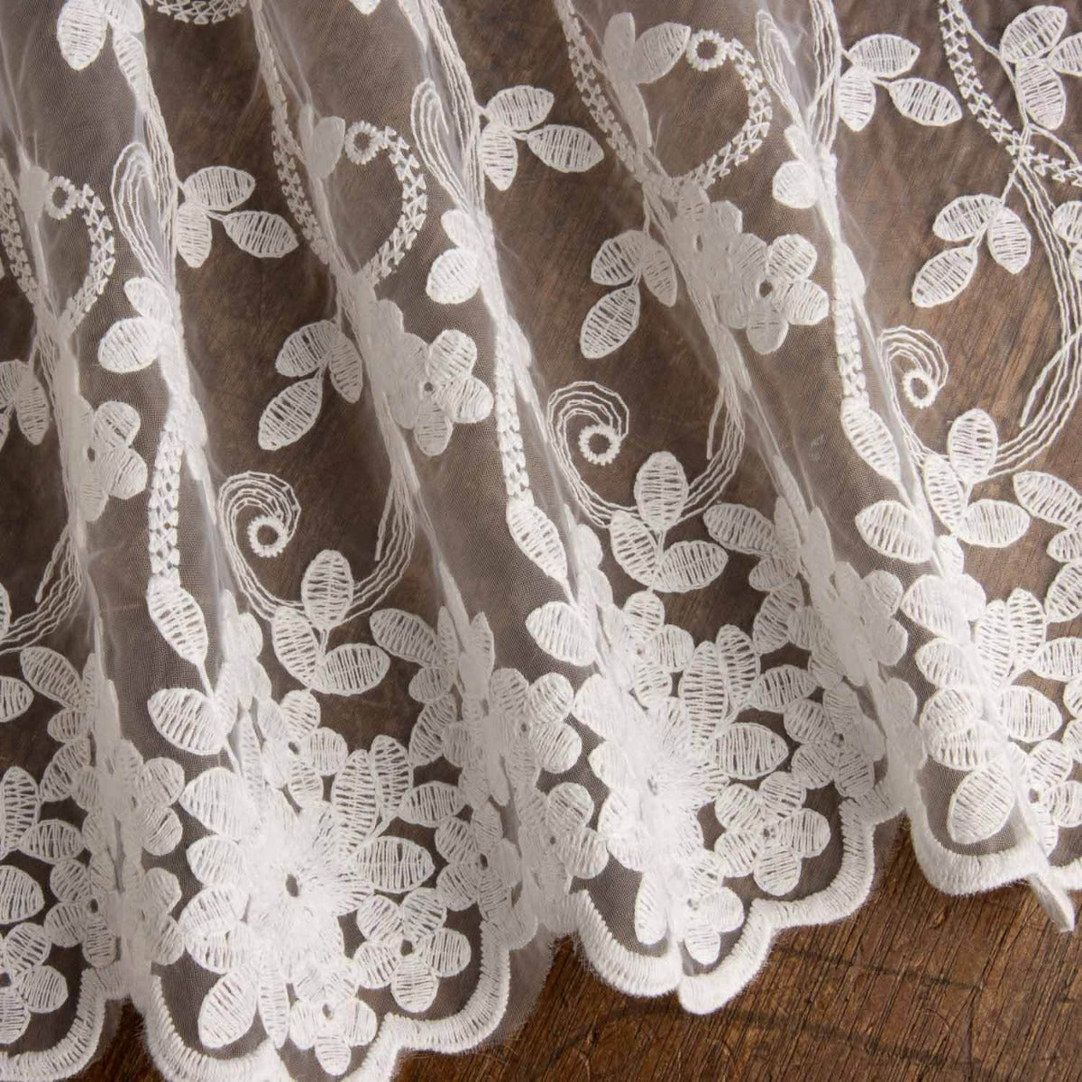 Tule Bordado Ondina - Ribes y Casals