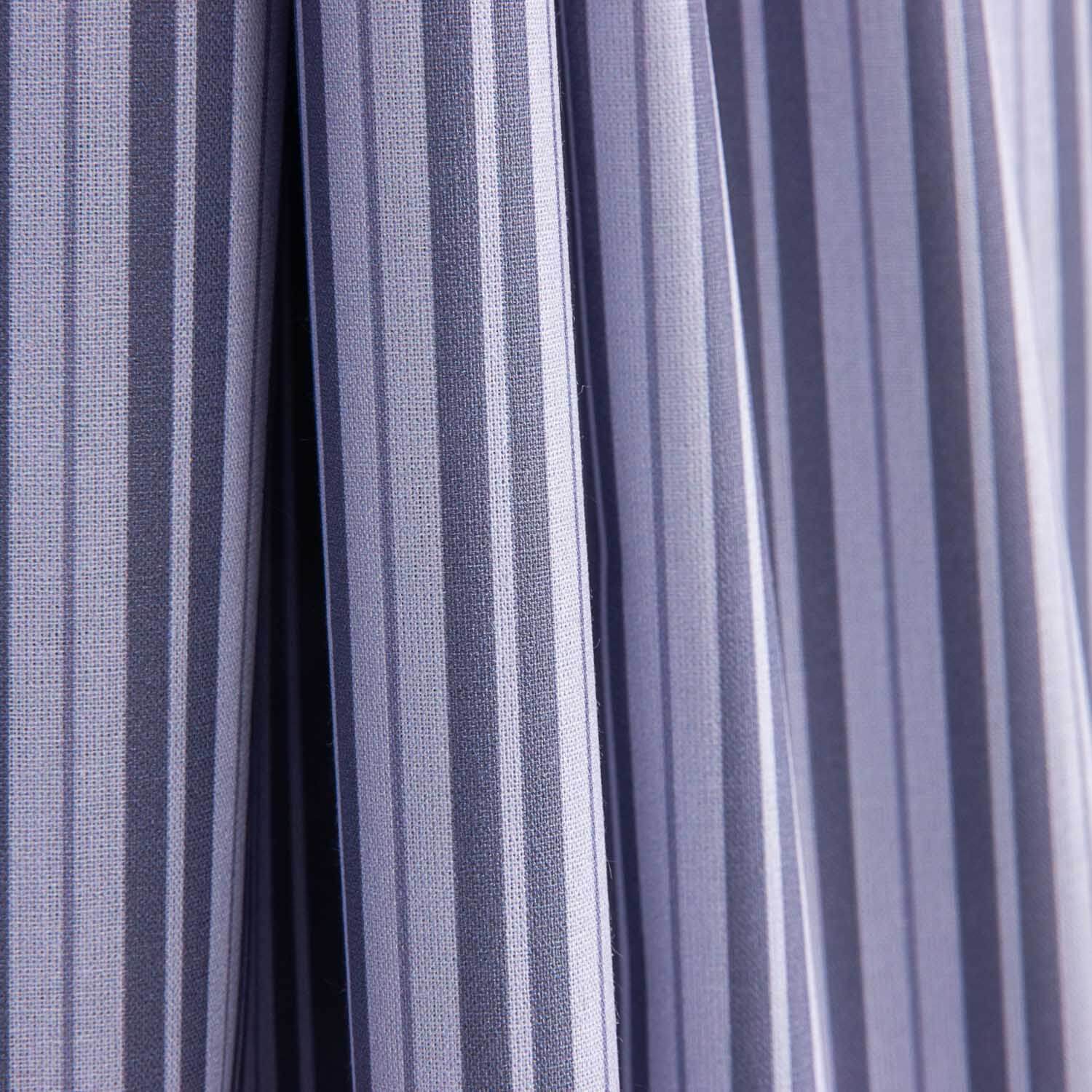 Percal estampado com riscas lilás - Ribes y Casals