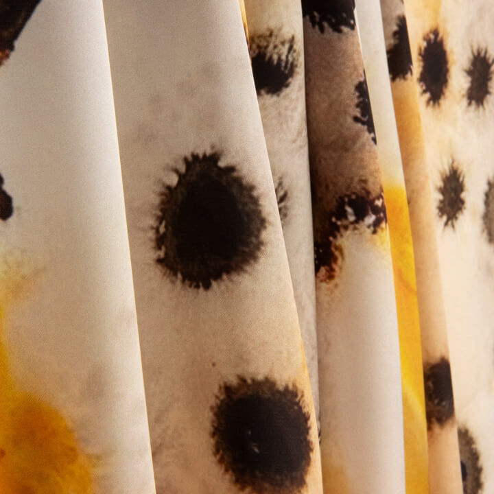 Saten estampado com ostras - Ribes y Casals