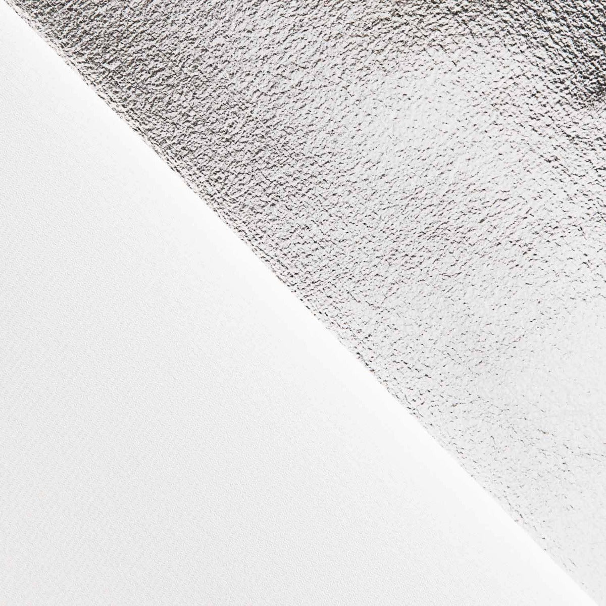 Malha Velour Laminado Metálico Prata - Ribes y Casals