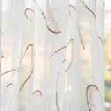 Cortina Bordada Penas Rosa - Ribes y Casals