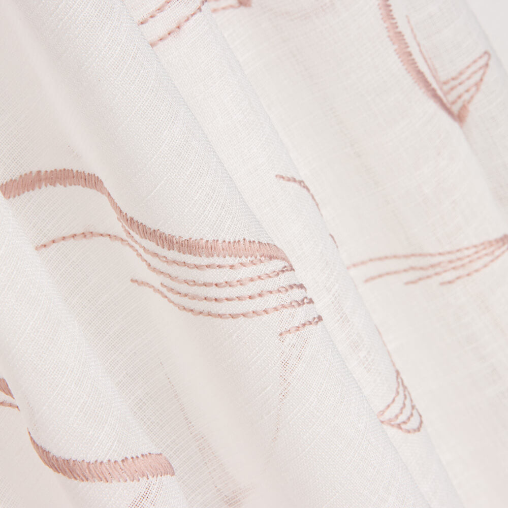 Cortina Bordada Penas Rosa - Ribes y Casals