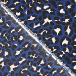 Crepe com padrão animal print azul - Ribes y Casals