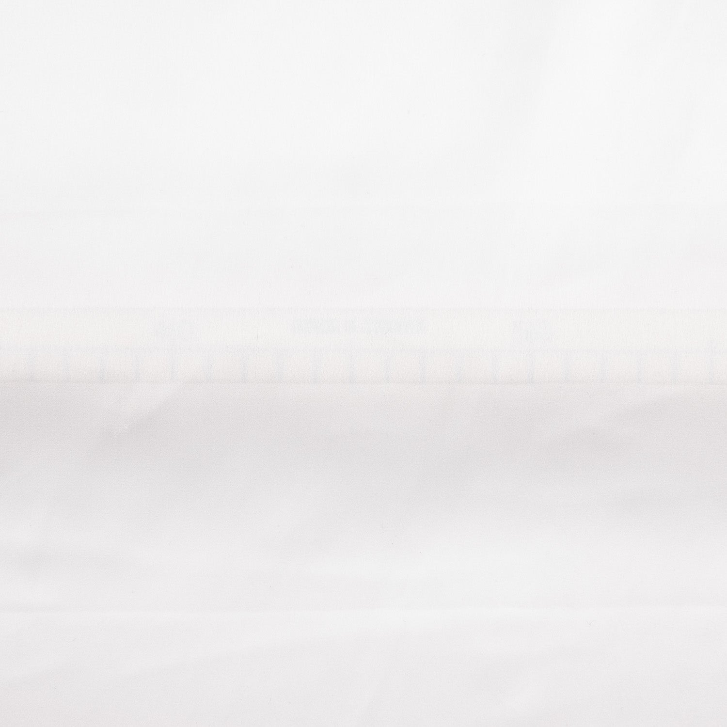 Seda natural branca acetinada - Ribes y Casals