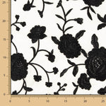 Xale Bordado Preto Tencel Branco Natural - Ribes y Casals