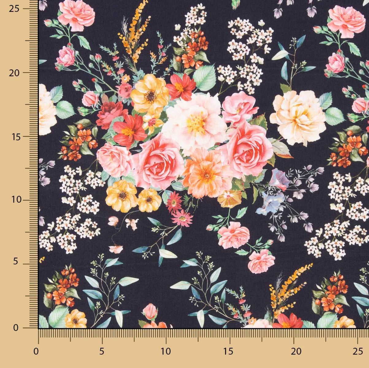 Popeline Flamenca Estampado Floral Preto - Ribes y Casals