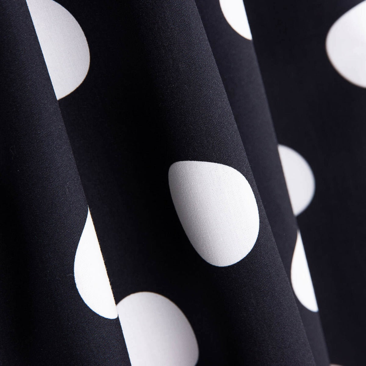 Popeline Flamenca Estampado Bolinhas 3cm Preto/Branco - Ribes y Casals