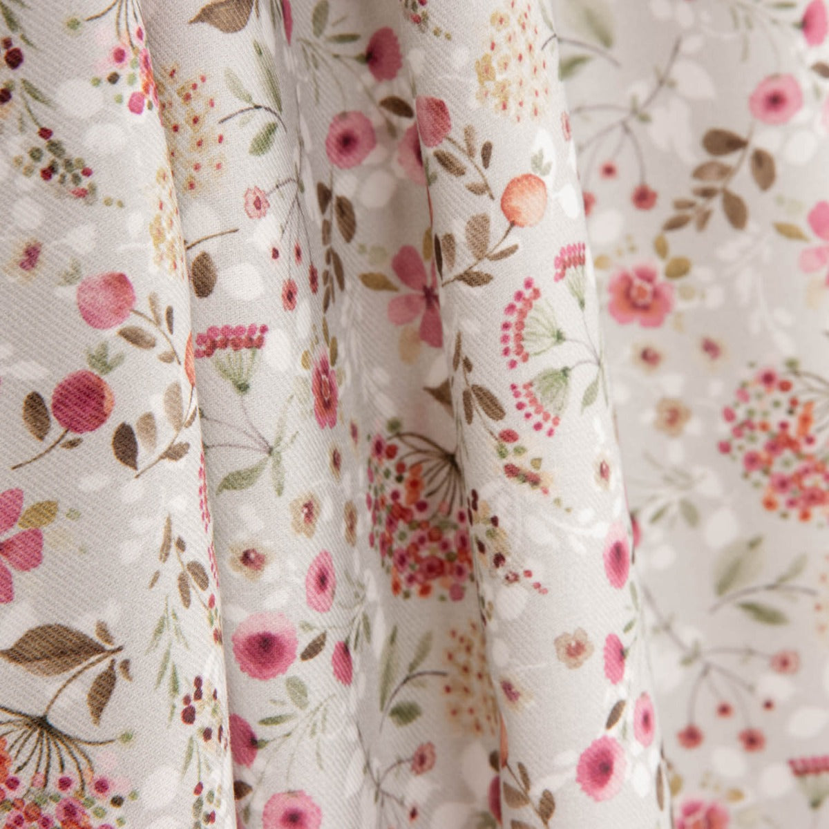 Viyela Algodão Flores de Sonho Cinza - Ribes y Casals