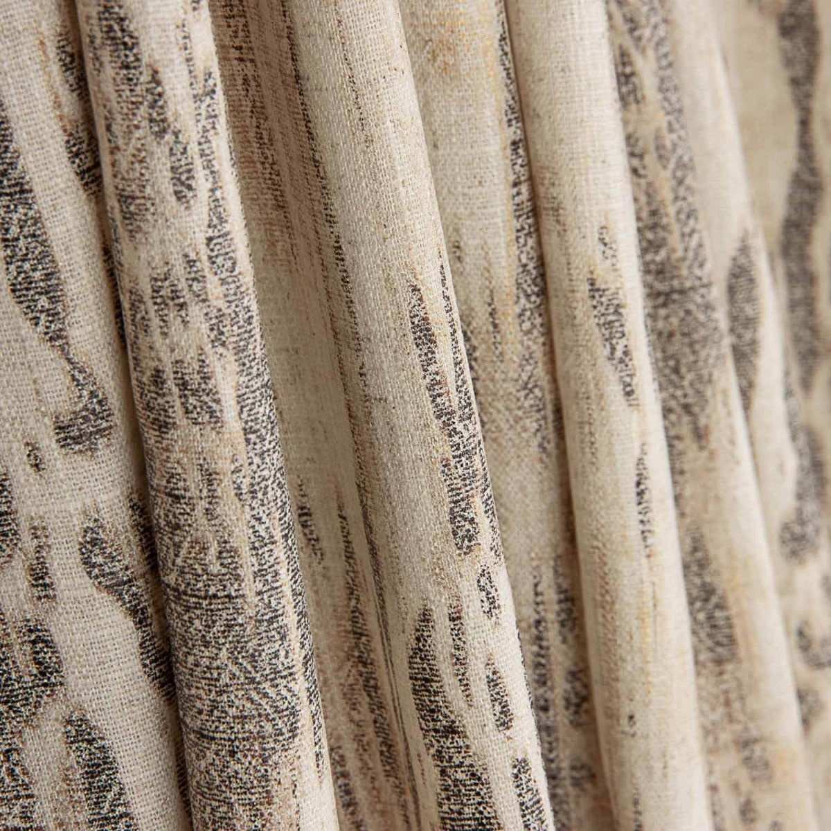 Viscose e Linho Estampado Animal Print - Ribes y Casals