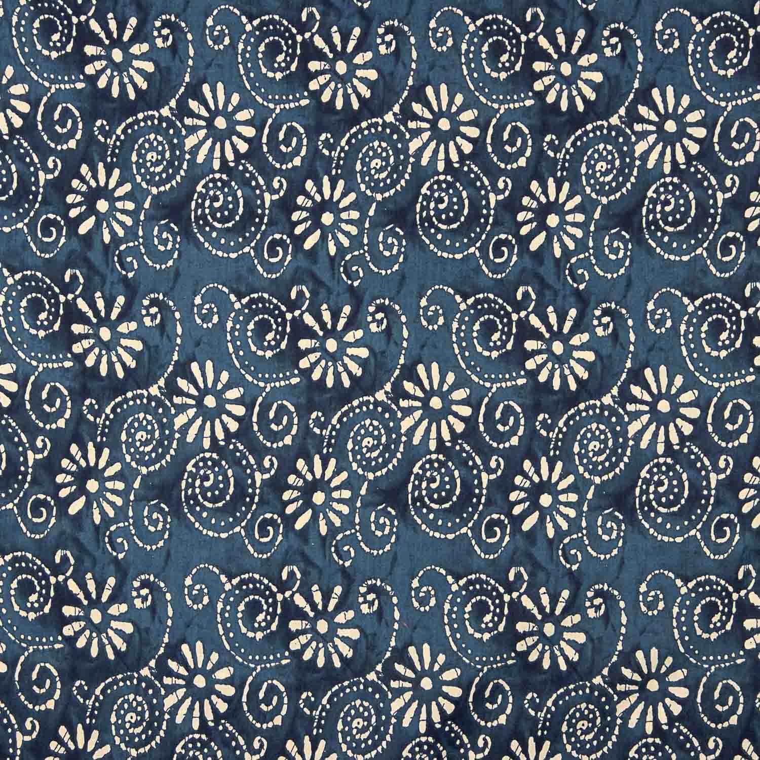 Veilão de Algodão Estampado com Espirais Batik Índigo - Ribes y Casals