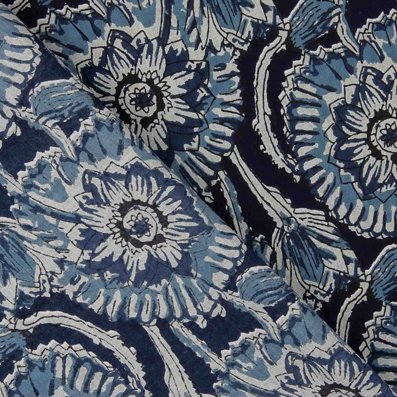 Voile de Algodão com Estampado Floral Índigo Noturno - Ribes y Casals