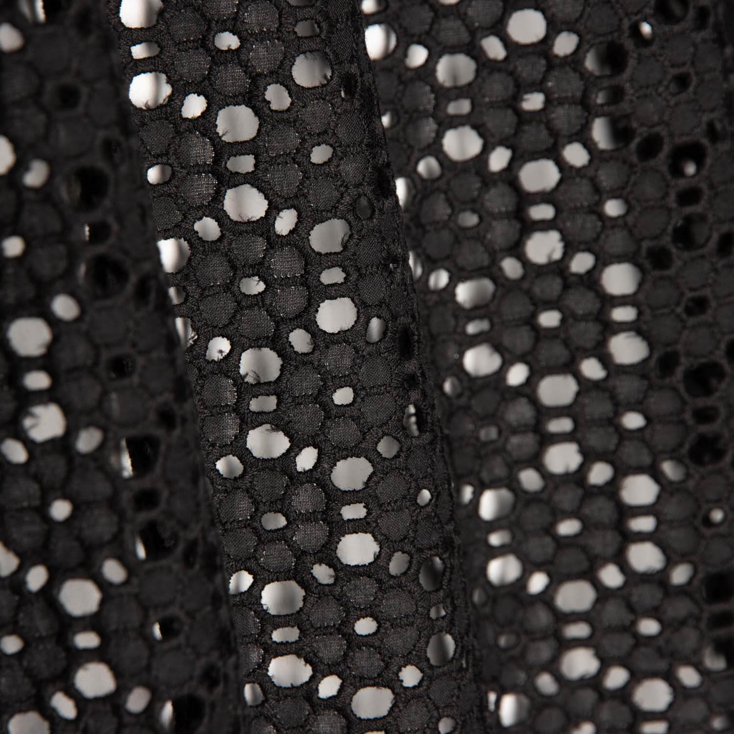 Bordado suíço Margarita preto - Ribes y Casals