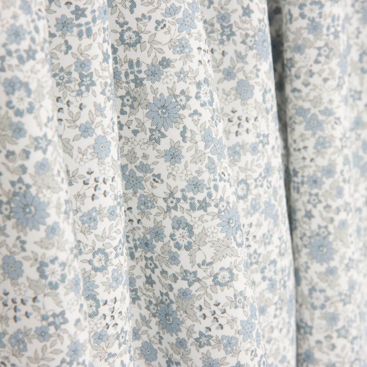 Batista de Algodão Névoa Floral - Ribes y Casals