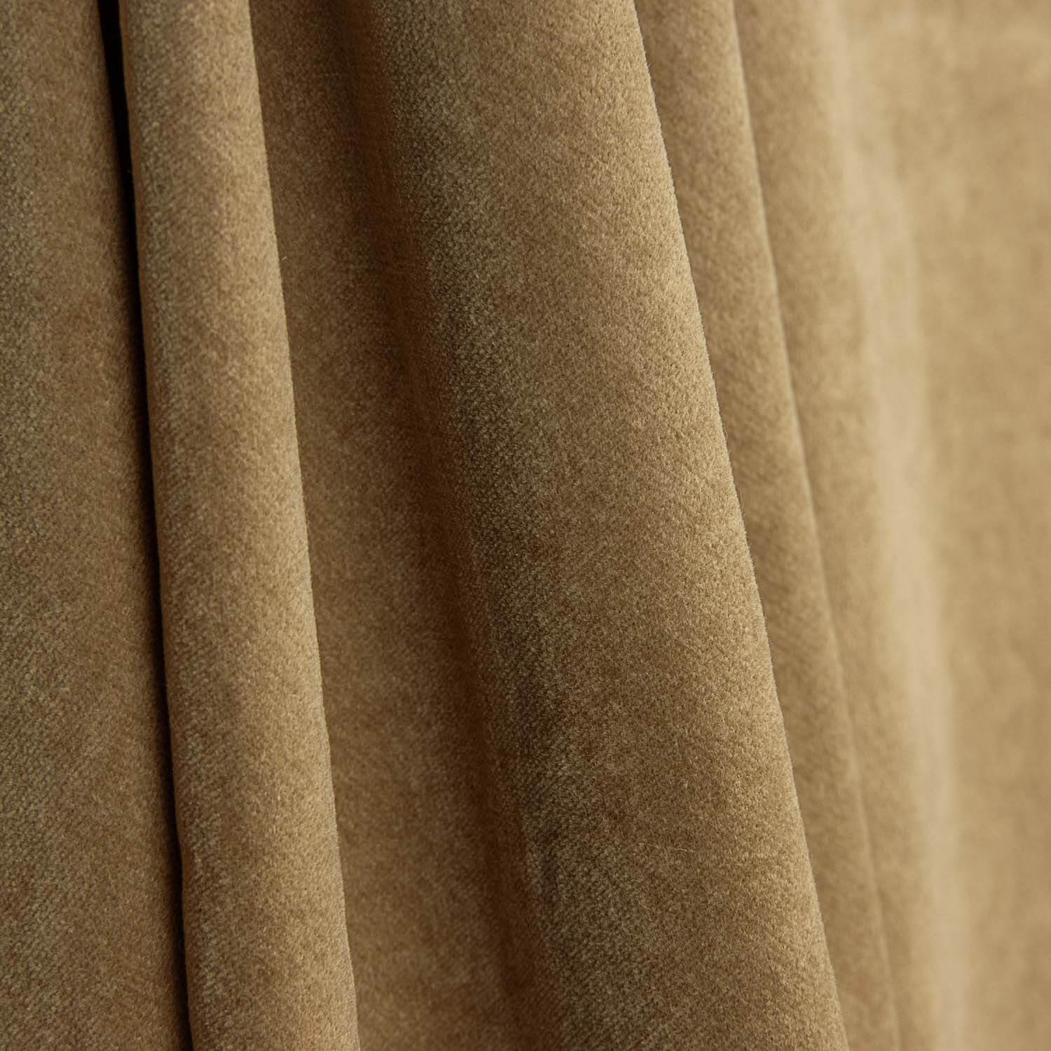 Veludo claro camel - Ribes y Casals