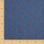 Denim de Algodão Bordado com Corações Vermelhos - Ribes y Casals