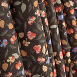 Viscose estampada Garden Noir - Ribes y Casals