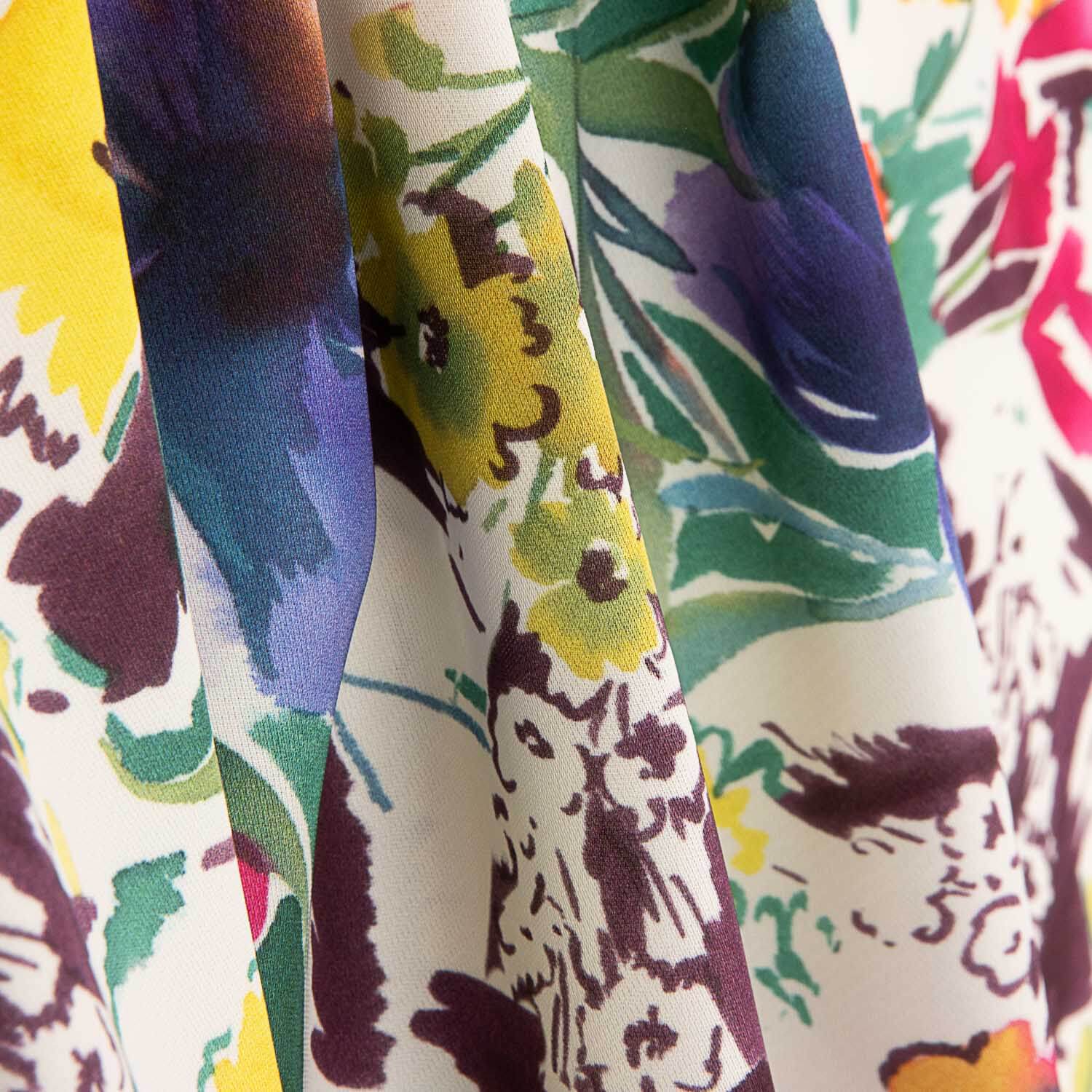 Viscose com Estampado Floral Gauguin - Ribes y Casals