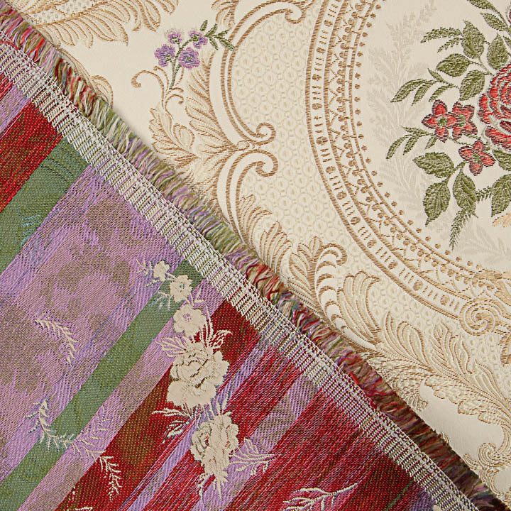 Brocado Jacquard Damasco Floral Bege e Dourado - Ribes y Casals