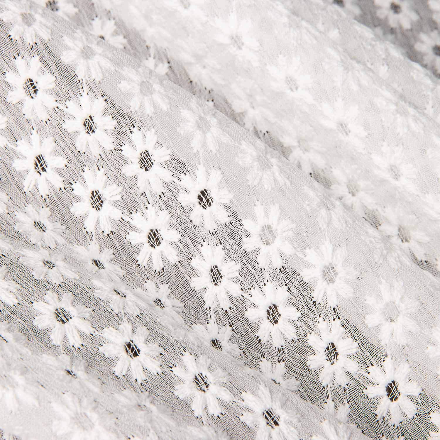 Bordado Suíço Margaridas Mini Branco - Ribes y Casals