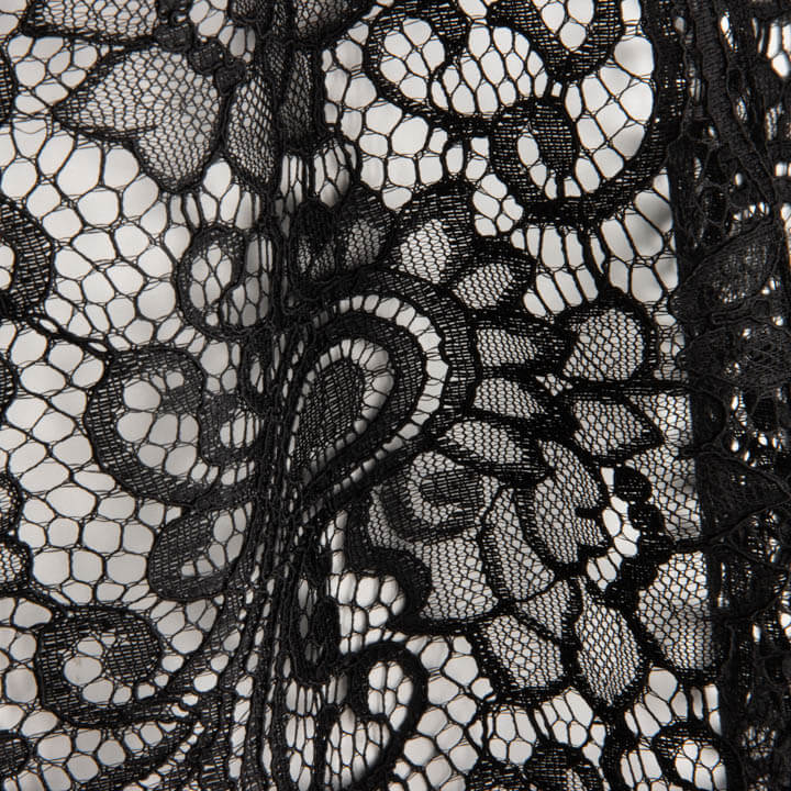 Renda Bordada Bridal Garden Paisley Preta - Ribes y Casals