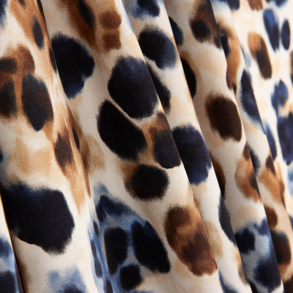 Cetim de tecido de viscose com animal print «Urban Safari» - Ribes y Casals