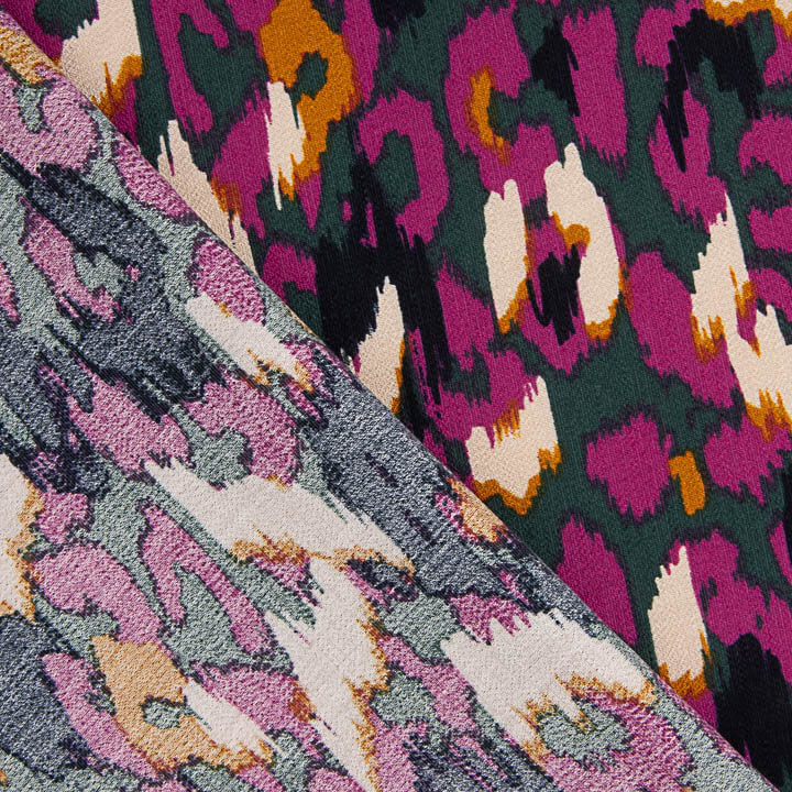Crepe de viscose com padrão animal abstrato roxo - Ribes y Casals