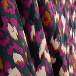 Crepe de viscose com padrão animal abstrato roxo - Ribes y Casals