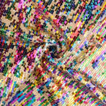 Tule Fantasia com Tecido de Lantejoulas Iridescentes Aurora Multicolorida - Ribes y Casals
