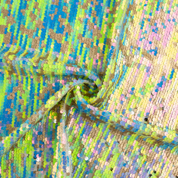 Tule Fantasia com Tecido de Lantejoulas Iridescentes Aurora Verde - Ribes y Casals