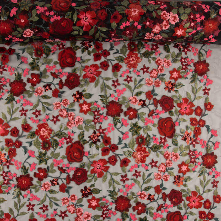 Tule Bordado com Flores e Tecido de Lantejoulas Carmen Vermelho e Preto - Ribes y Casals