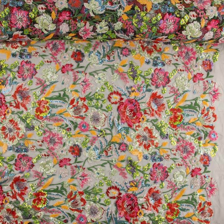 Bordado com pedras e tecido de lantejoulas Versalhes multicoloridas - Ribes y Casals