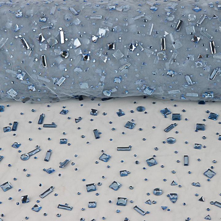 Tule de luxo azul com strass a condizer - Ribes y Casals