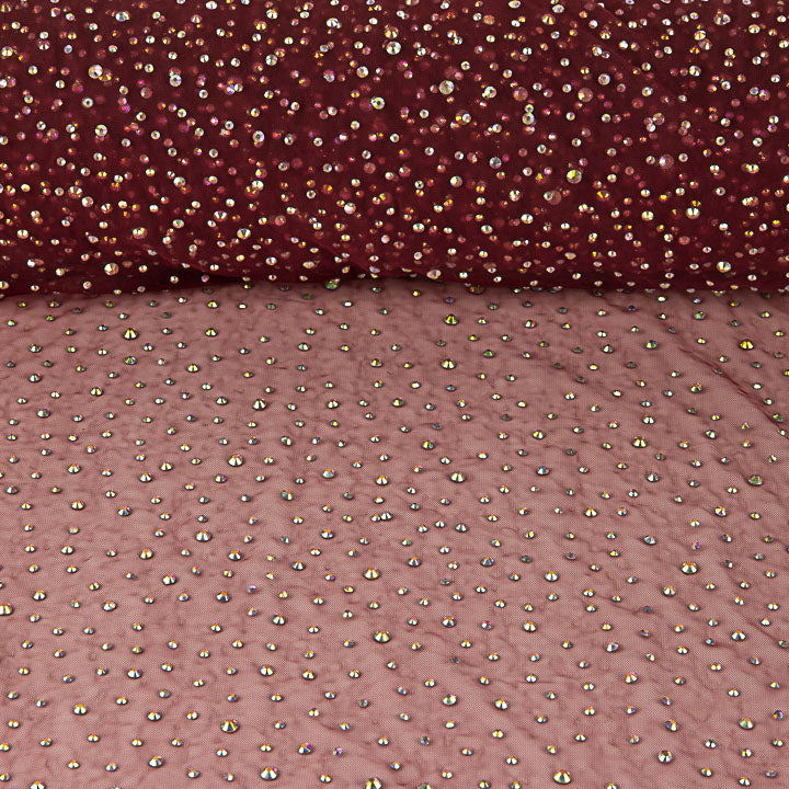 Tule bordô com strass iridescentes - Ribes y Casals