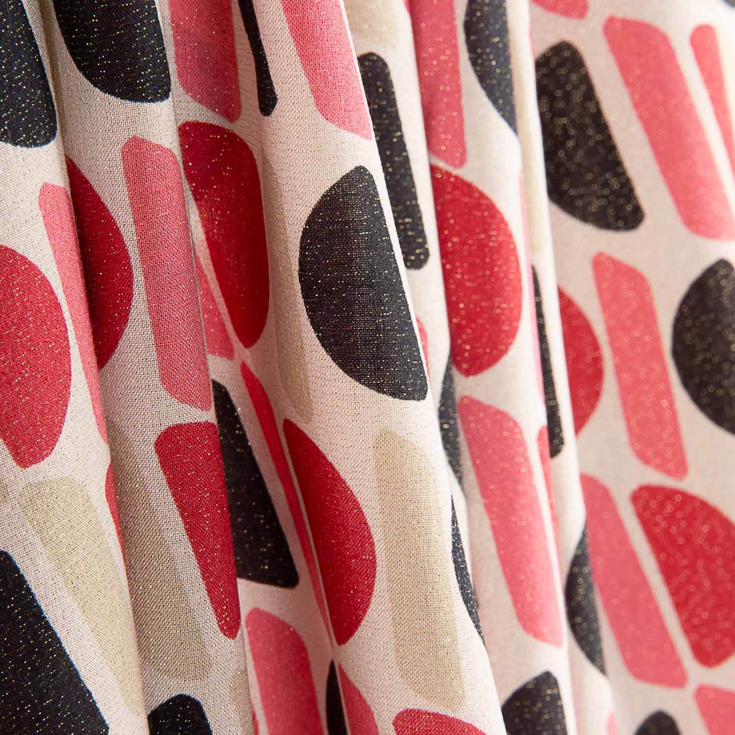 Viscose acetinada com padrão geométrico e lurex rosa e preto - Ribes y Casals