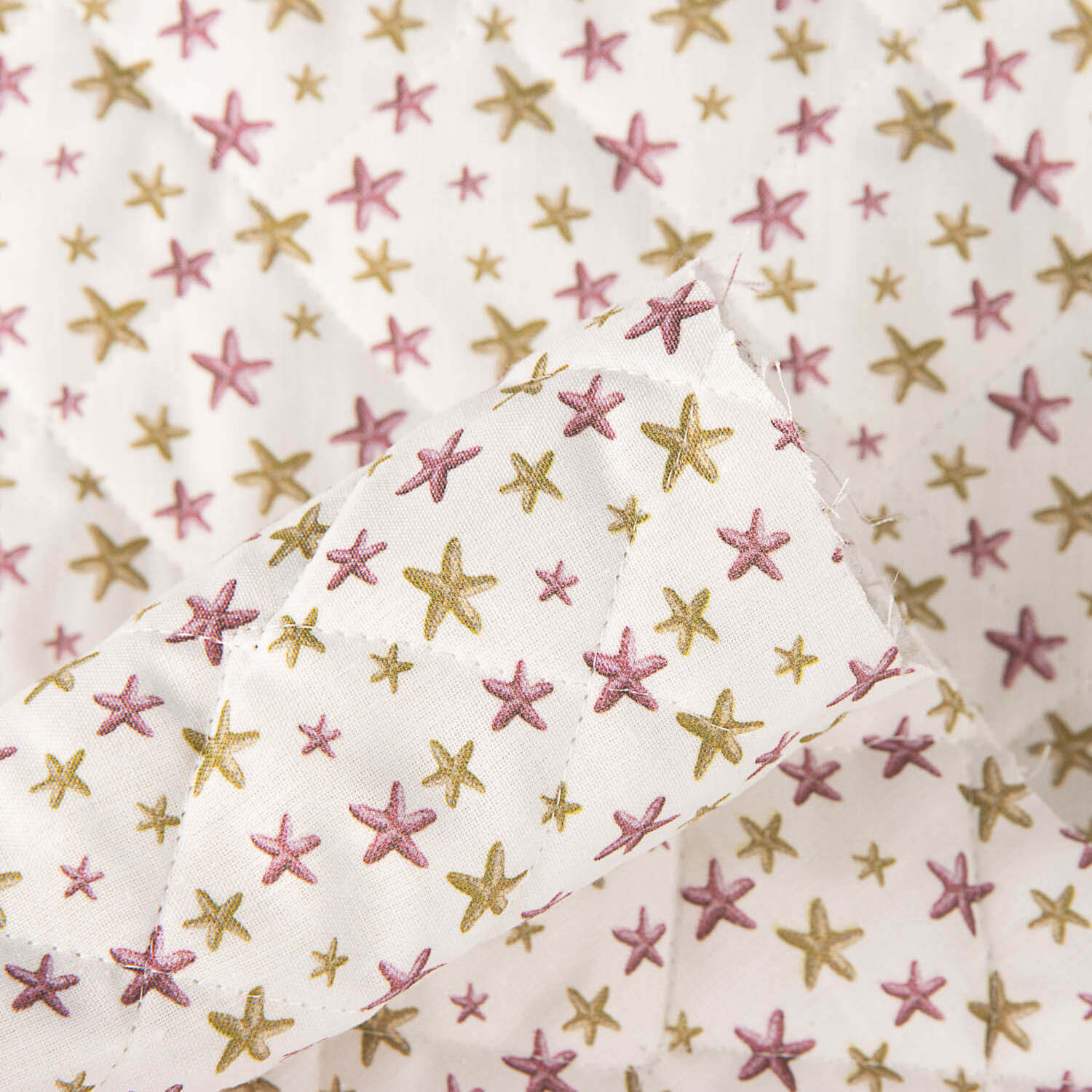 Colcha de Popelina Estrelas Rosas - Ribes y Casals